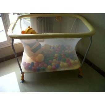 Play pen