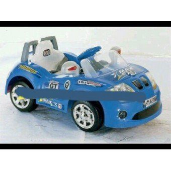 Mobil biru pliko aki